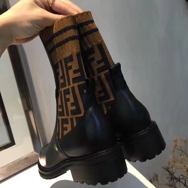 Fendi Marten гутал, загвар зохион бүтээгчийн гутлыг харцгаая (2)