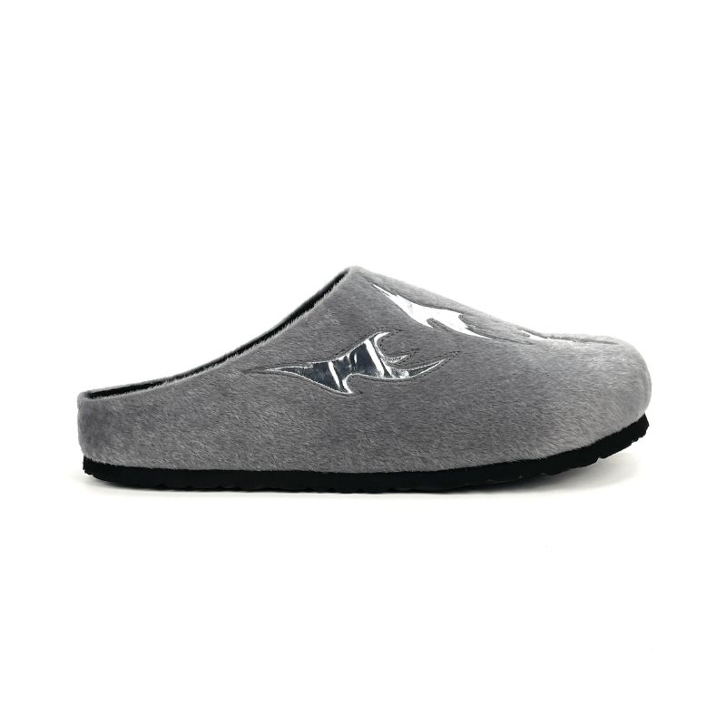 OEM grey faux fur clog with silver flame patch custom made by Xinzirain factory