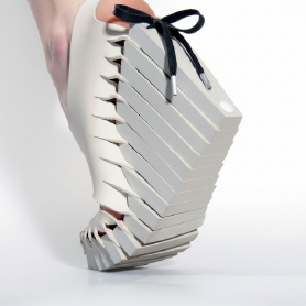 Sculptural Heels Continue to Evolve-XINZIRAIN-03